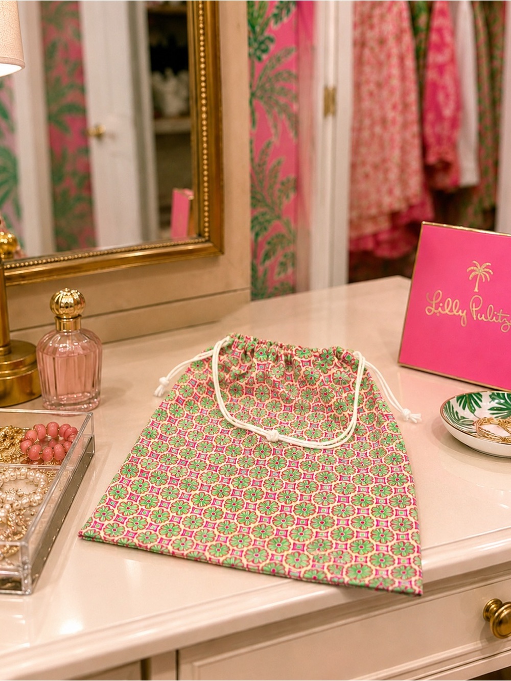 Lilly Pulitzer Drawstring Sandal / Shoe Bag